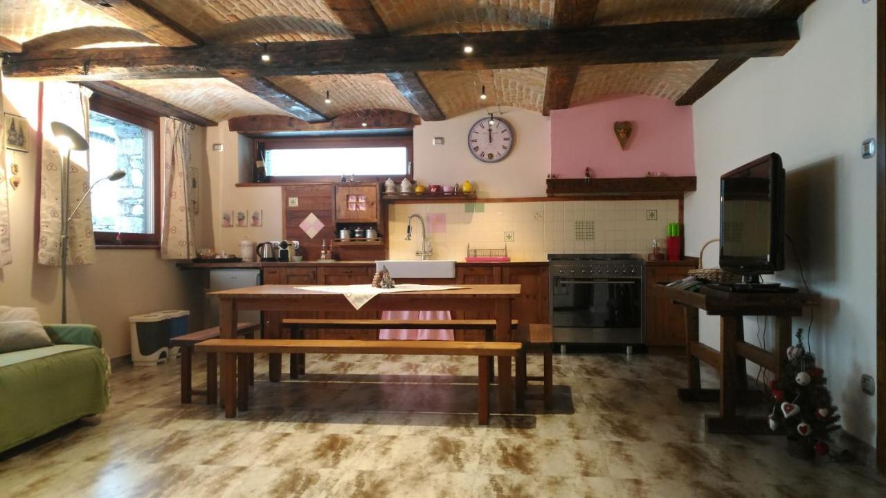 A Due Passi Da... Apartman Aosta Kültér fotó