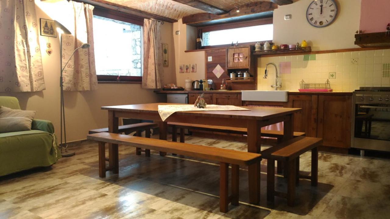 A Due Passi Da... Apartman Aosta Kültér fotó
