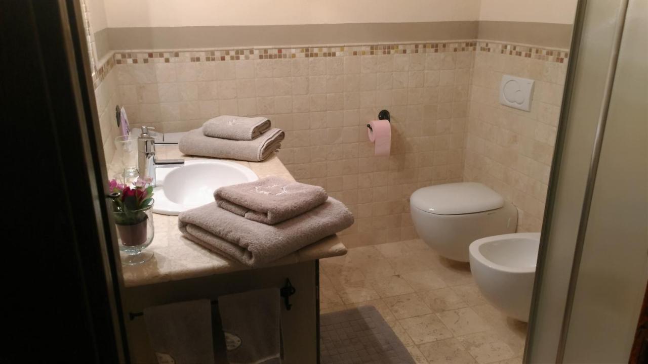 A Due Passi Da... Apartman Aosta Kültér fotó